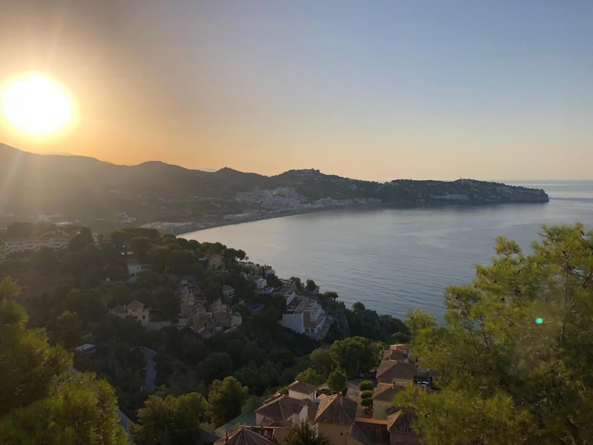La Herradura Junto Al Mar Екстер'єр фото
