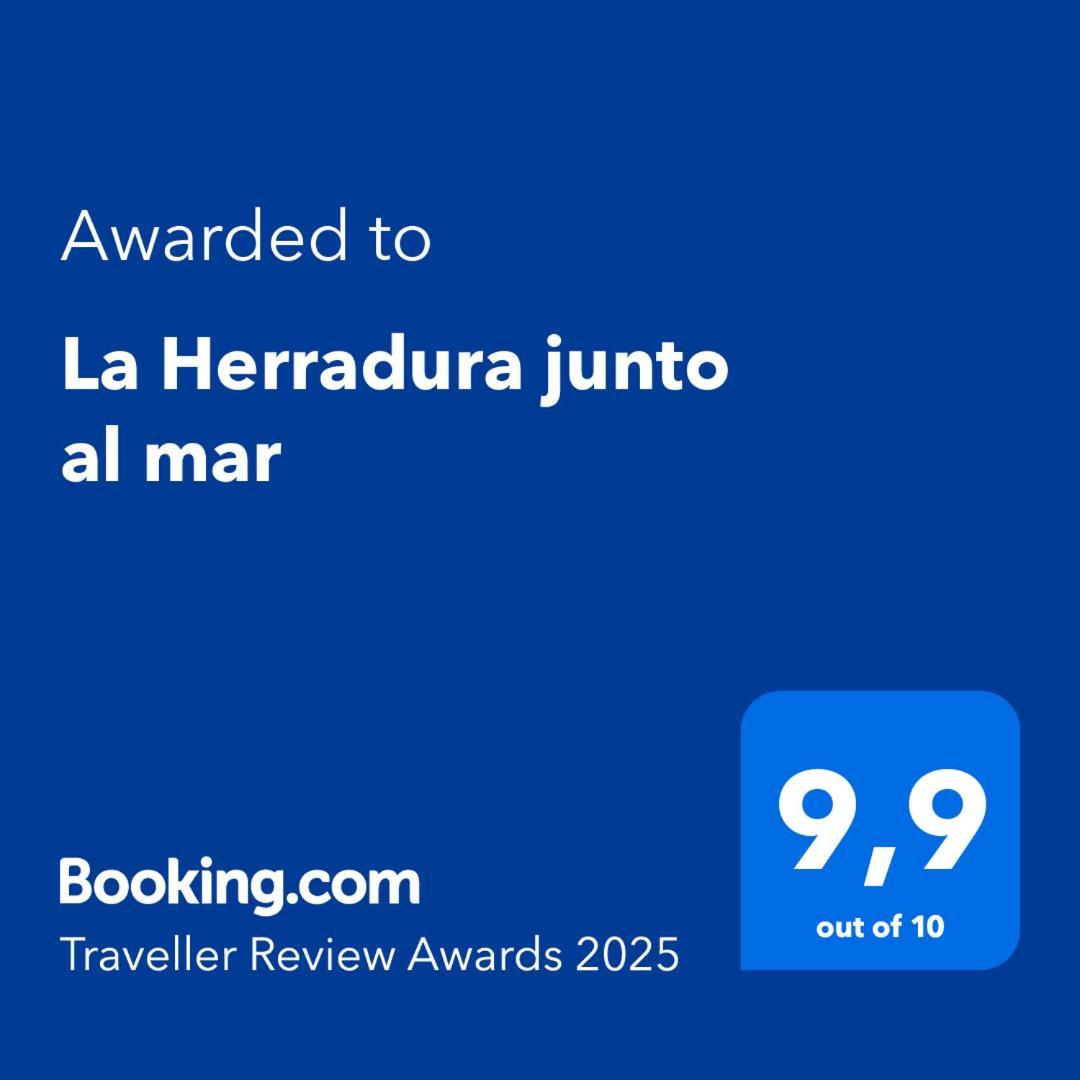 La Herradura Junto Al Mar Екстер'єр фото